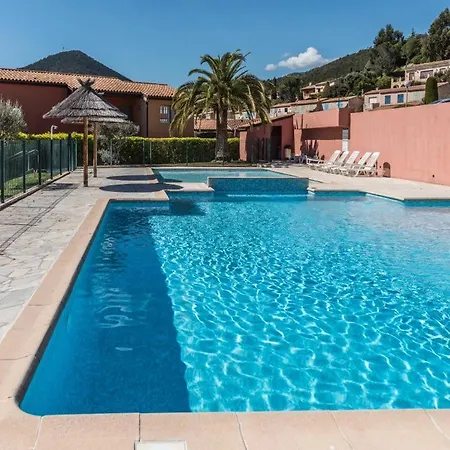 Huebsch Eingerichtetes Miramar Mit Grossem Balkon, Pool, Fusslaeufig Zum